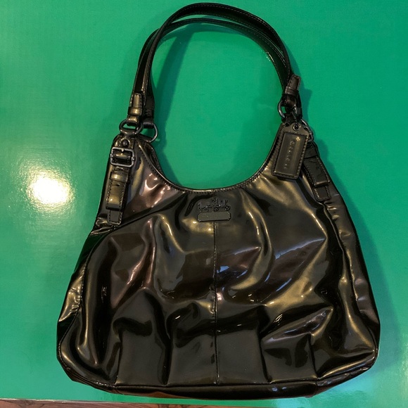 Gray Silver Gunmetal Patent Leather Shoulder Bag - Picture 2 of 11